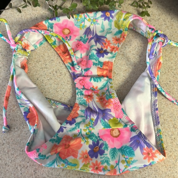 Victoria’s Secret bikini bottom - Picture 8 of 8